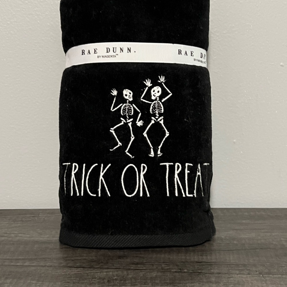 Rae Dunn set of 2 Halloween Hand towels trick or treat